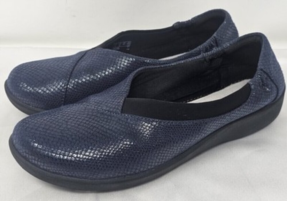 Clarks Loafer Women 8.5M Blue Sillian Jetay Cloud Steppers Slip On Casual Flats